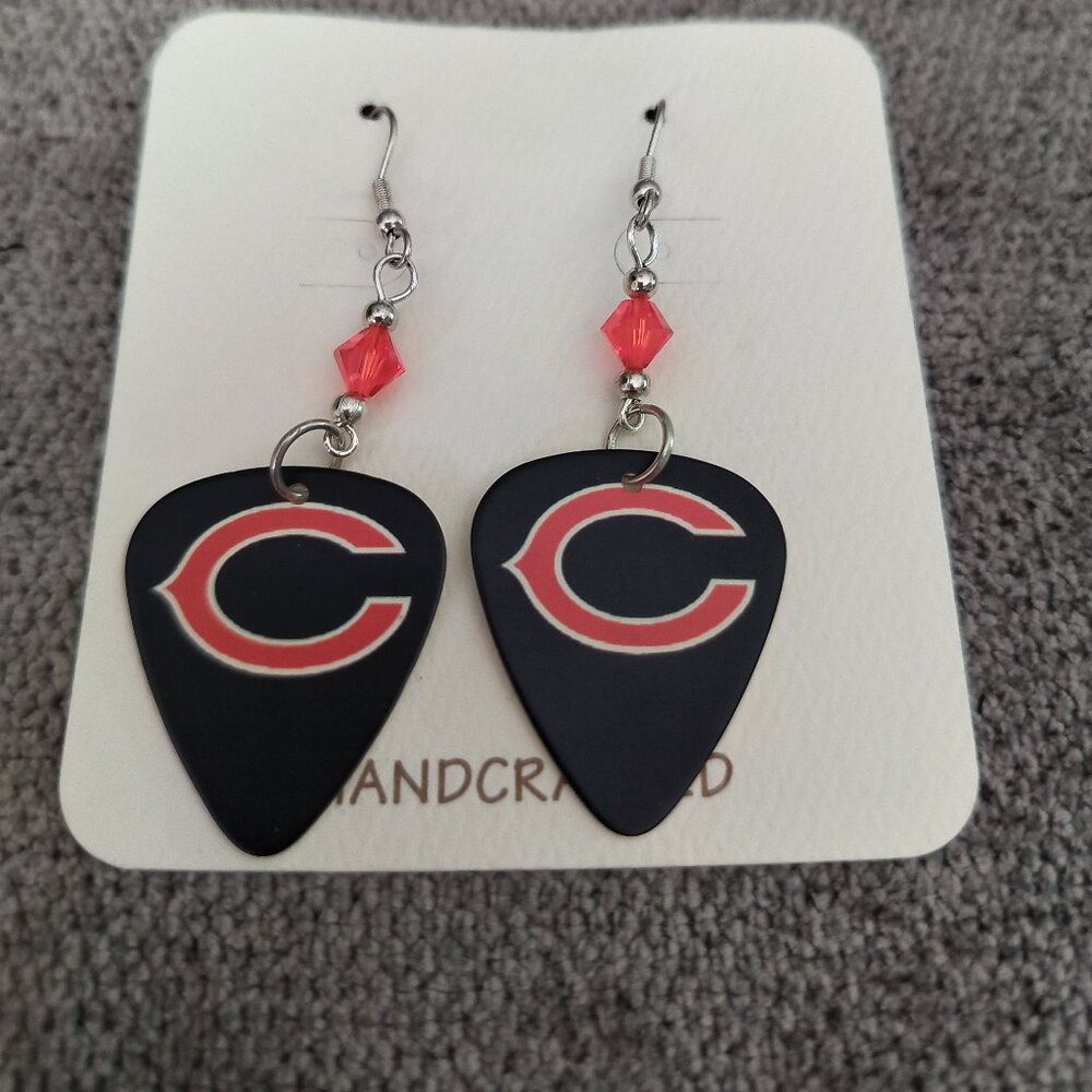 Women's CHICAGO BEARS GUITAR PICK EARRINGS
